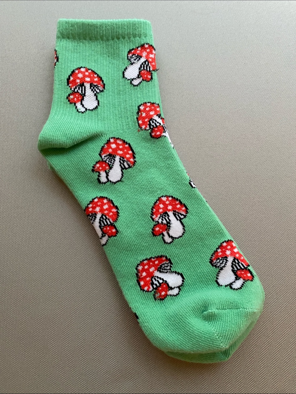 American Eagle Outfitters Green Crew Socks with Red Mushroom Print NEW NWOT